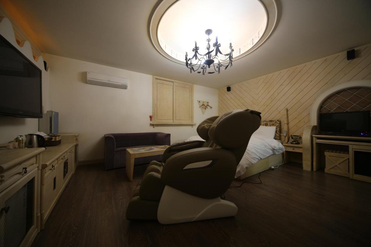 Dubai Hotel Теджън Екстериор снимка